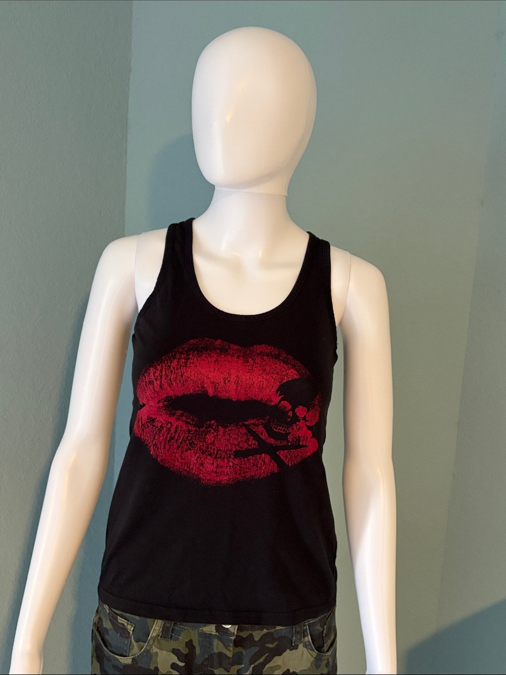 Black Racer Black Tank Top with Red Lip Graphic